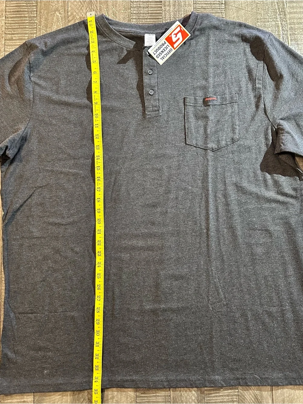 Men's Charcoal Short-Sleeve Henley Pocket Shirt - Snap-on Tools